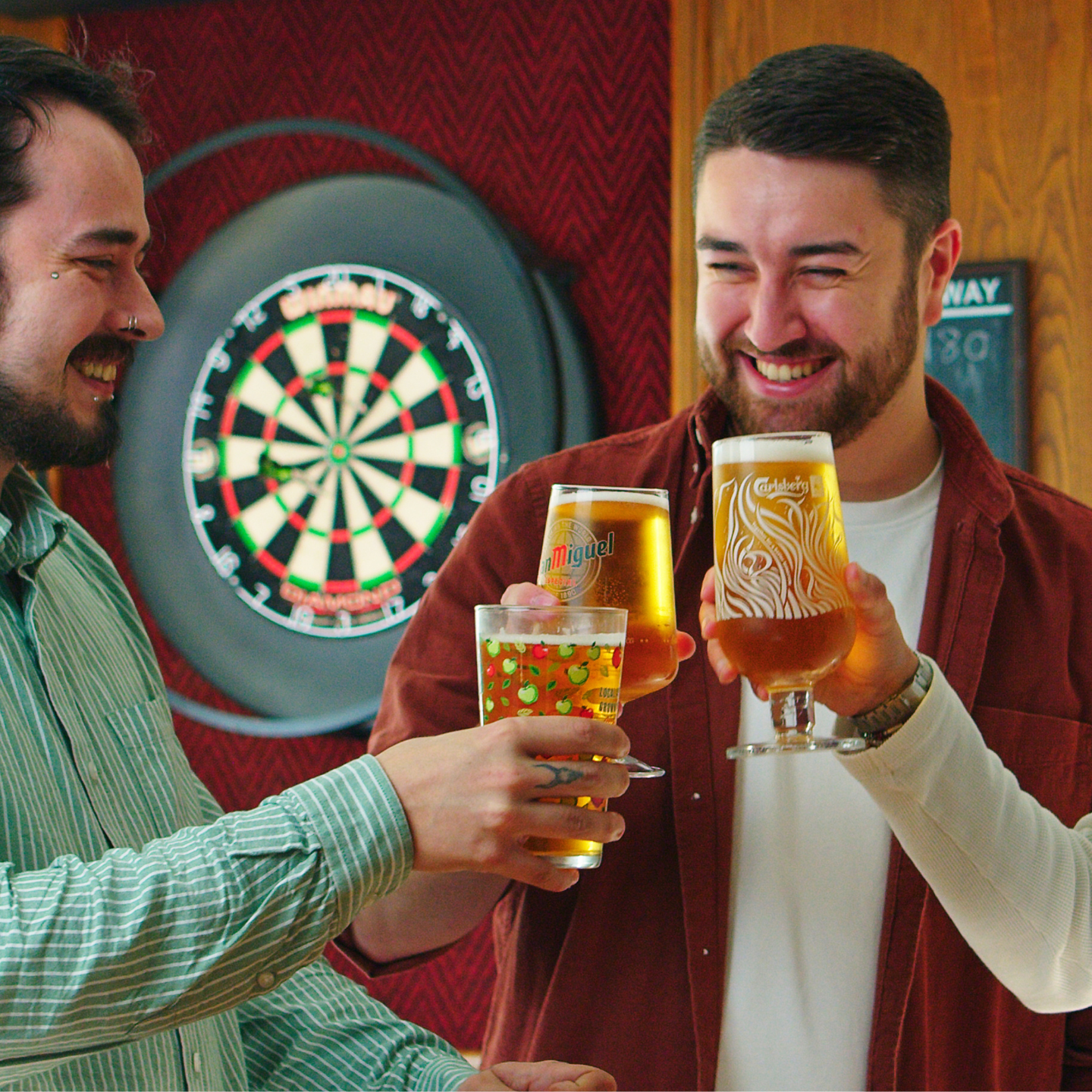 Raise a glass This Father's Day at The Riflemans Arms in Droitwich!